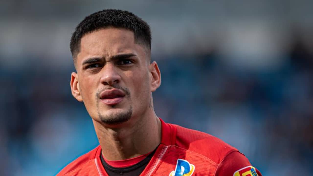 Luís Felipe. ex-zagueiro do Cruzeiro (foto: Léo Pivo/Fotografia)