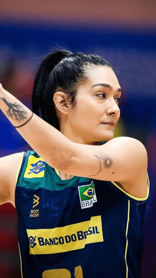 Levantadora Naiane (foto: Reprodução Instagram)