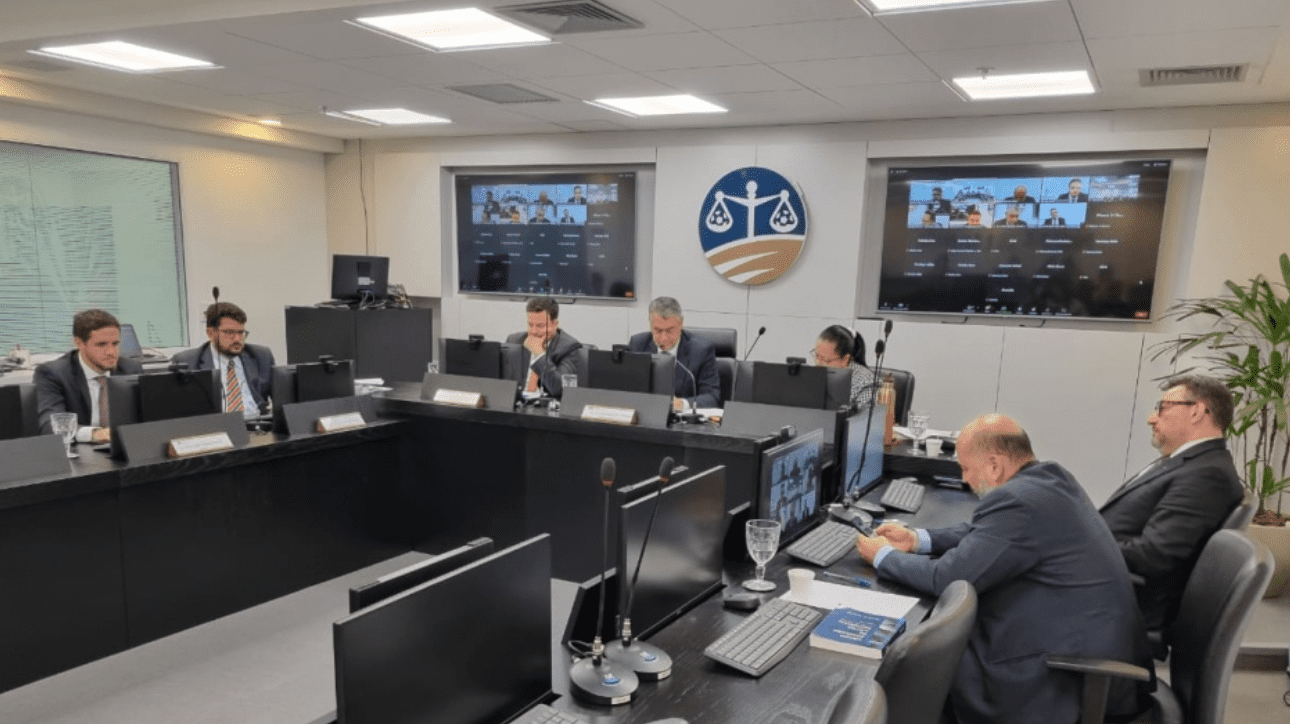 Membros da Comissão Disciplinar do STJD (foto: Divulgação STJD)