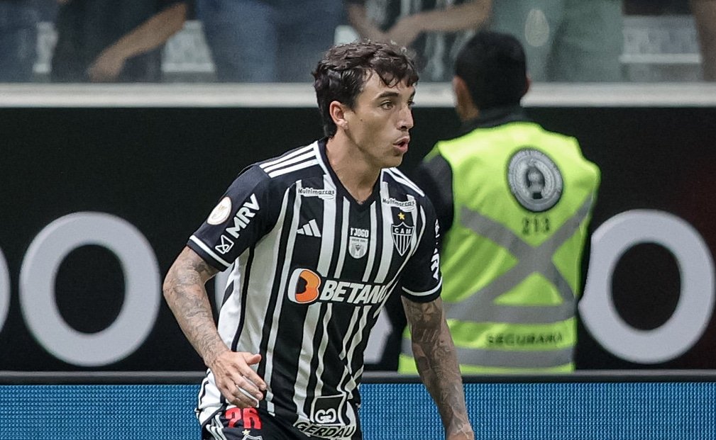 Saravia, lateral-direito do Atlético (foto: Pedro Souza/Atlético)