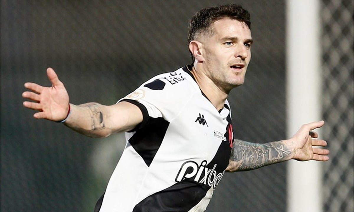 Pablo Vegetti fez gol na estreia pelo Vasco (foto: Daniel Ramalho/Vasco)