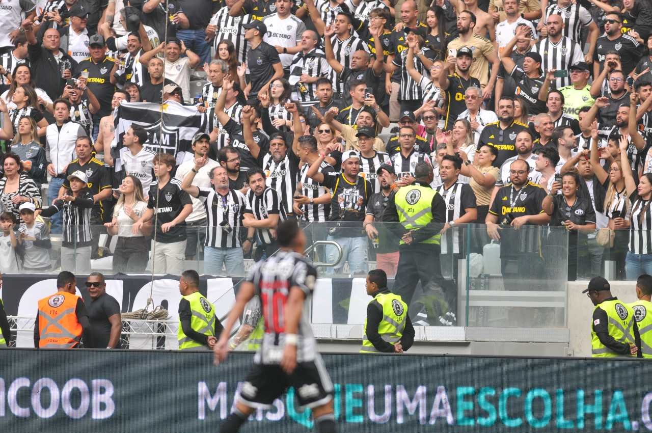 Torcida do Atlético na Arena MRV (foto: Alexandre Guzanshe/EM/D.A Press)