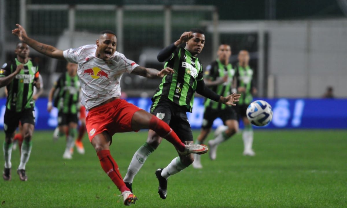 América e Bragantino (foto: Alexandre Guzanshe/EM/D.A Press)