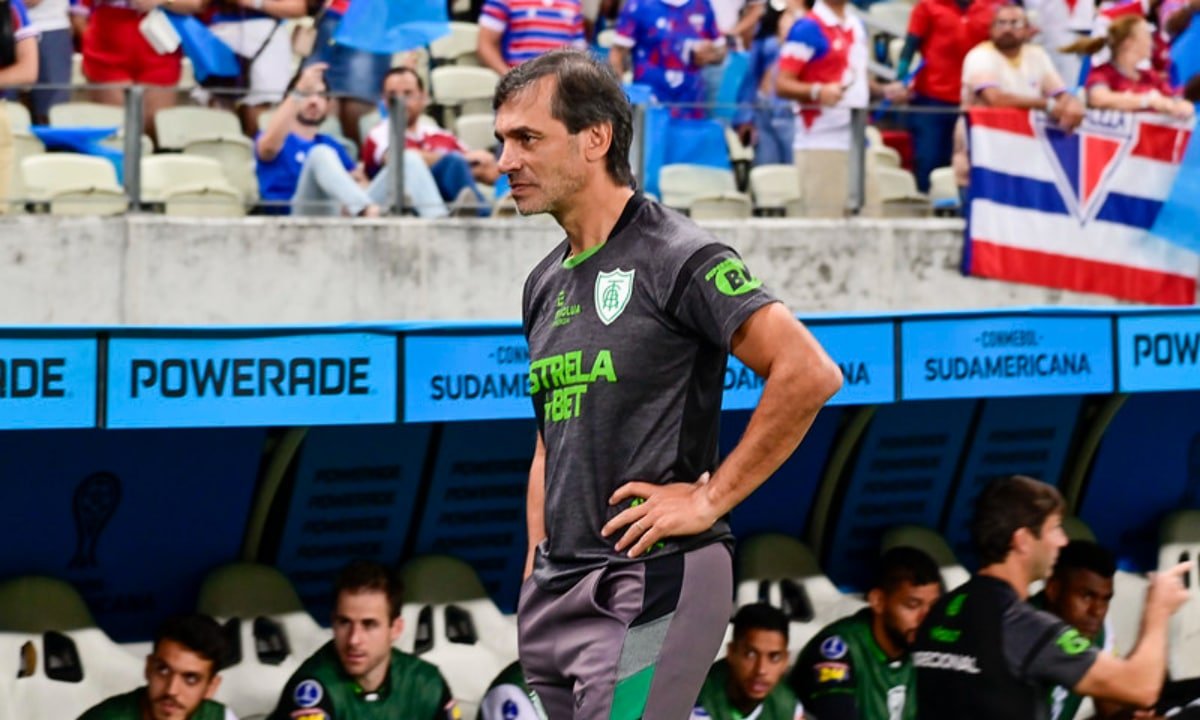 América enfrentou o Fortaleza nas quartas da Sul-Americana (foto: Mourão Panda/América)