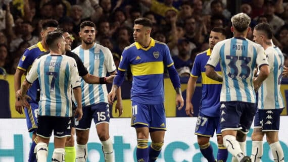 Boca Junios e Racing se enfrentam pelas quartas de final da Libertadores (foto: ALEJANDRO PAGNI/AFP)