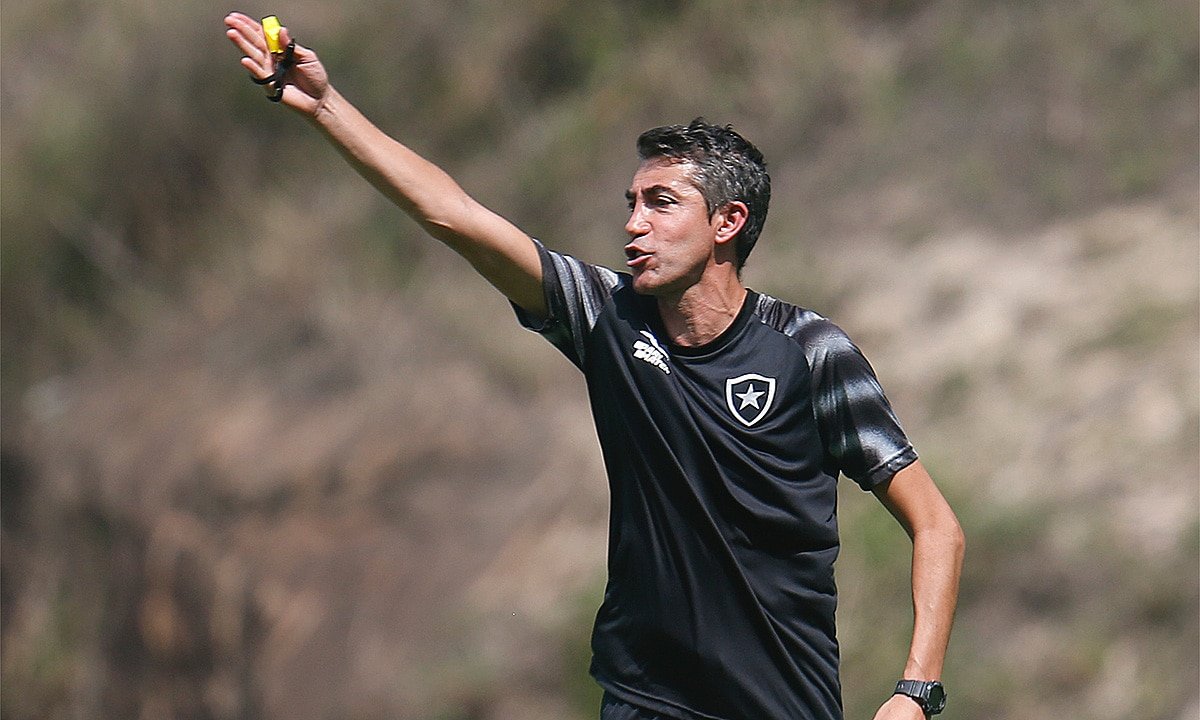 Bruno Lage, técnico do Botafogo (foto: Vitor Silva/Botafogo)