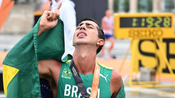 Caio Bonfim, no Mundial de Atletismo (foto: AFP)