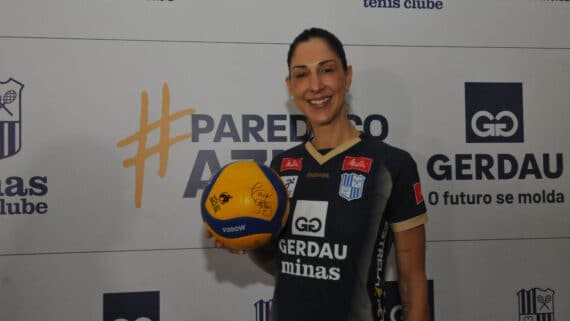 Carol Gattaz, capitã do time feminino de vôlei do Minas (foto: Gladyston Rodrigues/EM/D.A Press)