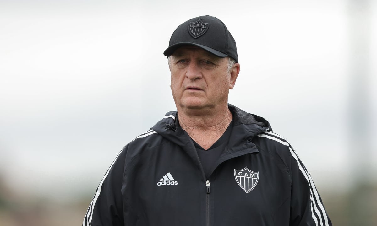 Felipão em treino do Atlético (foto: Pedro Souza/Atlético)