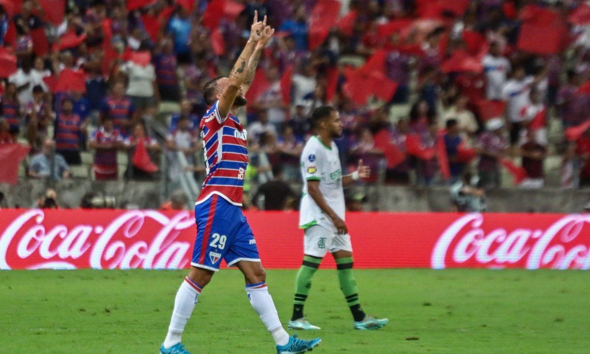 Fortaleza e América se enfrentaram em jogo de volta das quartas de final da Sul-Americana (foto: AFP)