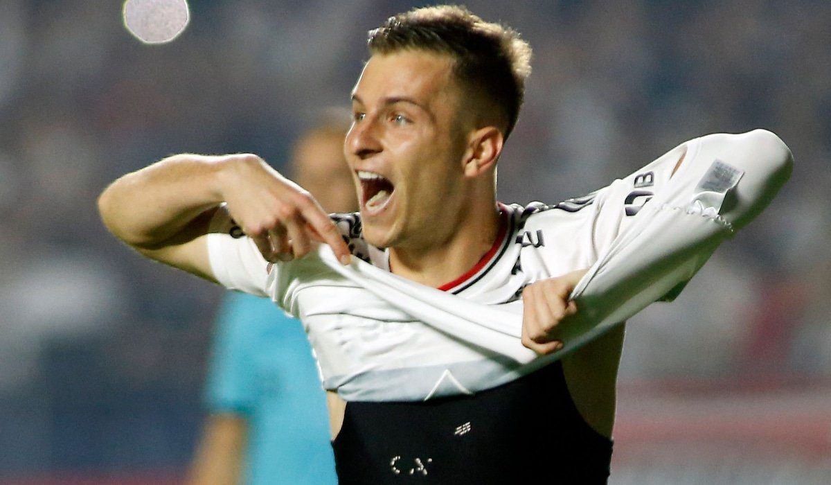 Giuliano Galoppo, do São Paulo (foto: Miguel Schincariol / AFP)