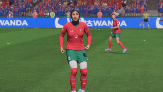 Nouhalia Benzina, primeira a usar hijab em uma Copa do Mundo, foi adicionada no Fifa 23 (foto: Reprodução)