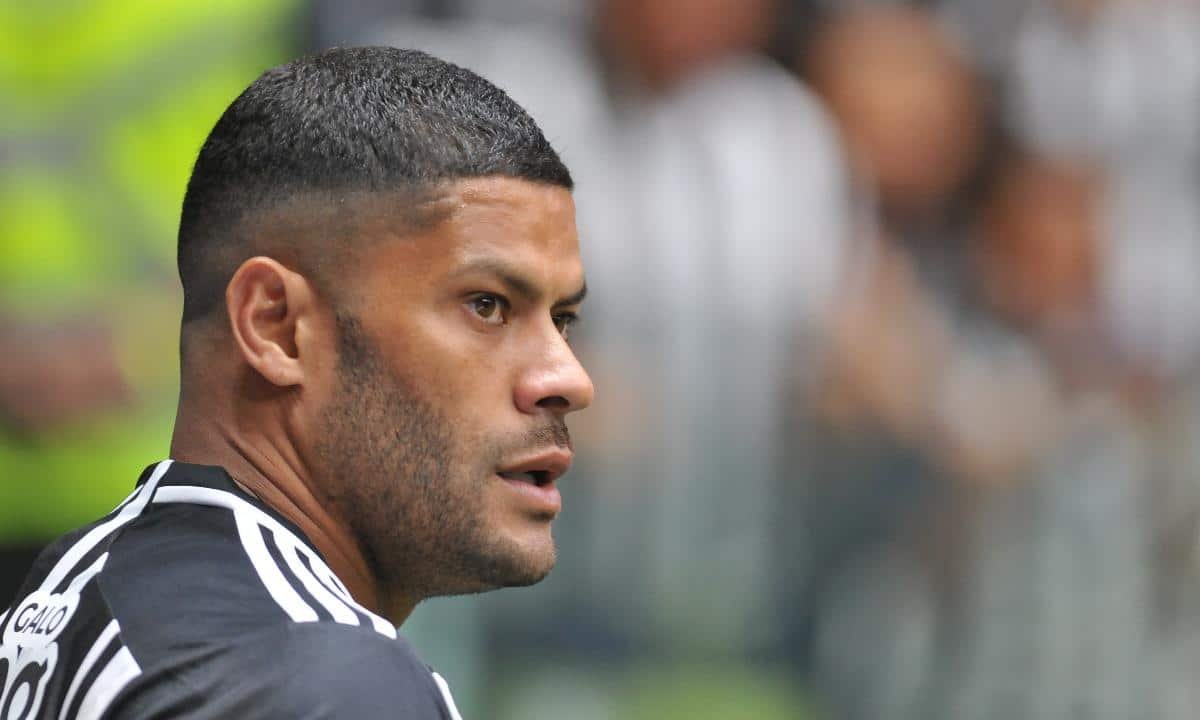 Atacante Hulk em jogo do Atlético (foto: Alexandre Guzanshe/EM/D.A Press)