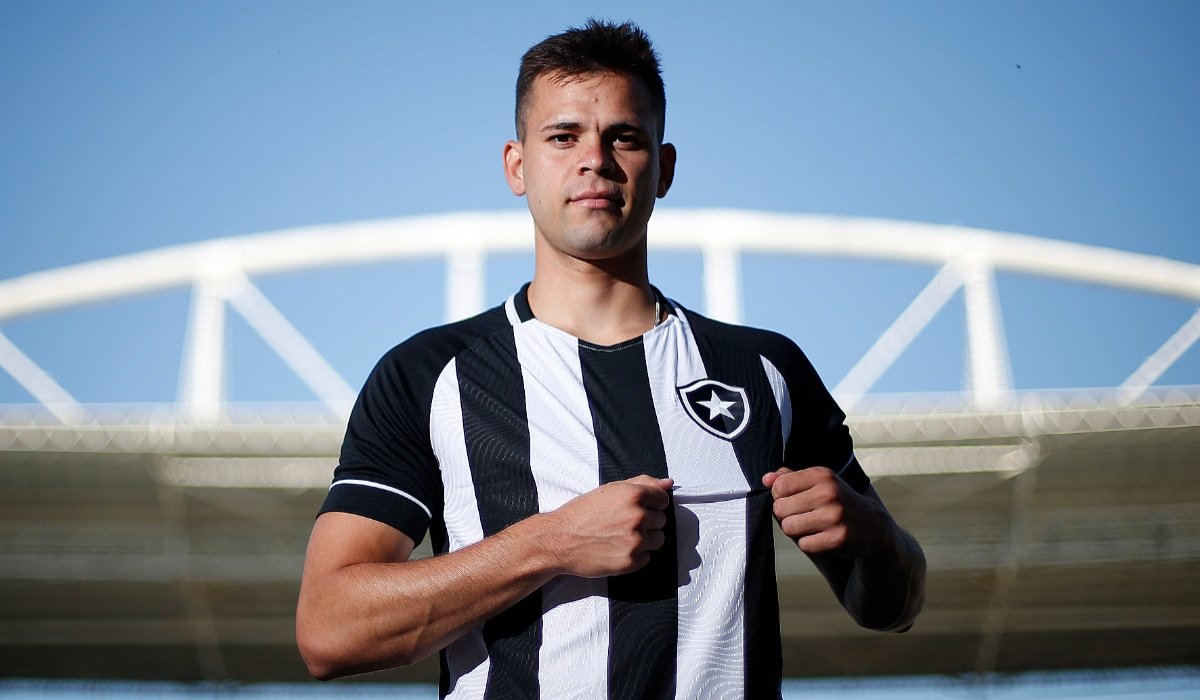 Jacob Montes, do Botafogo