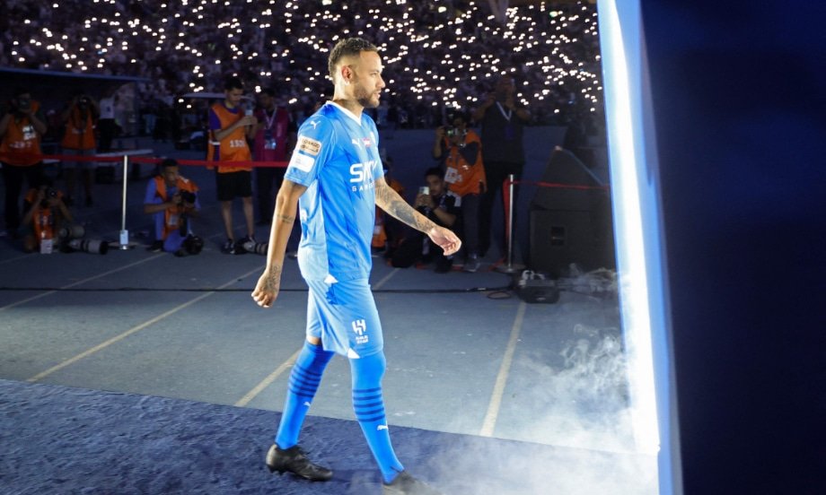 Neymar em estádio do Al-Hilal (foto: AFP)