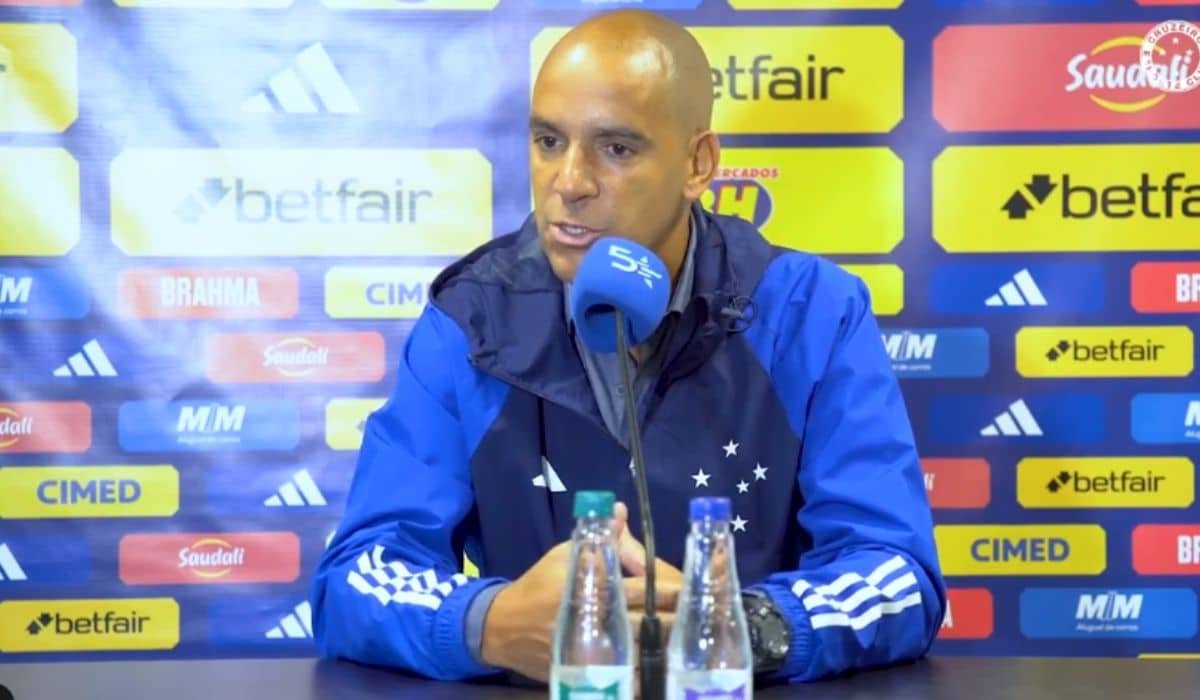 Pepa em entrevista coletiva depois de jogo contra o Grêmio (foto: Reprodução/Cruzeiro)