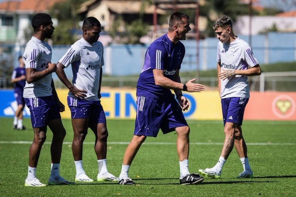Treino do Cruzeiro na Toca II (foto: Gustavo Aleixo/Cruzeiro)