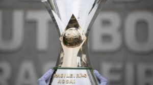 Troféu do Campeonato Brasileiro - Crédito: 