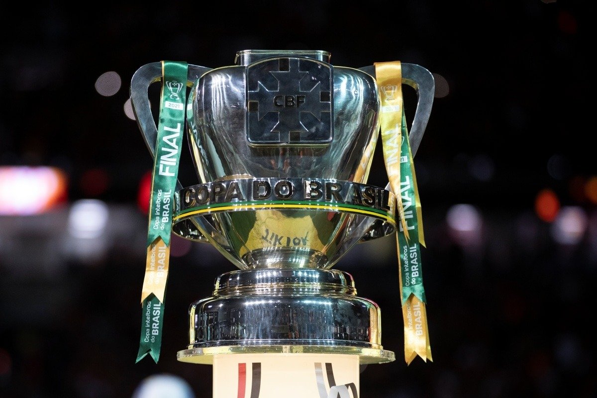 Taça da Copa do Brasil (foto: Lucas Figueiredo/CBF)