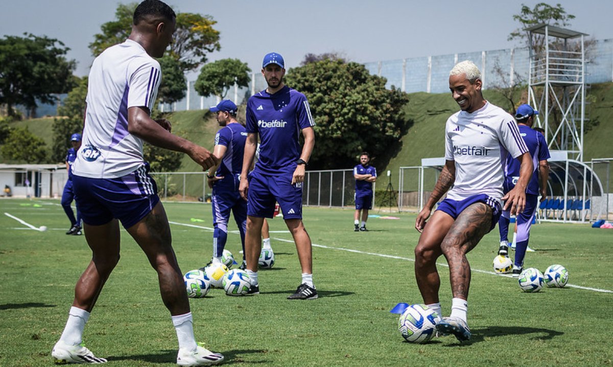 Matheus Pereira durante treino do Cruzeiro (foto: Gustavo Aleixo/Cruzeiro)