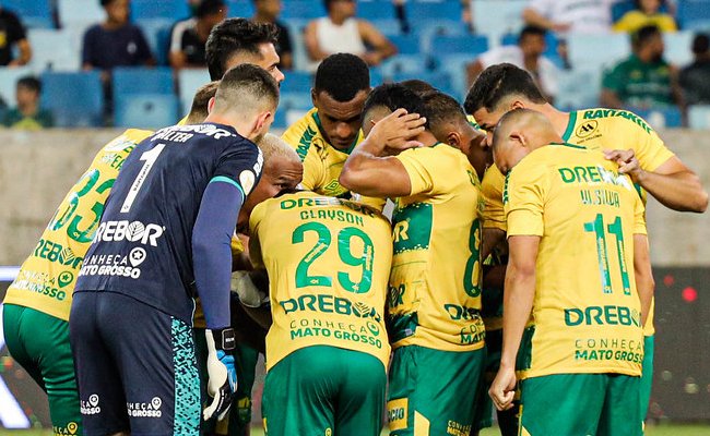 Cuiabá é o próximo adversário do Atlético no Brasileiro (foto: Divulgação/AssCom Dourado)