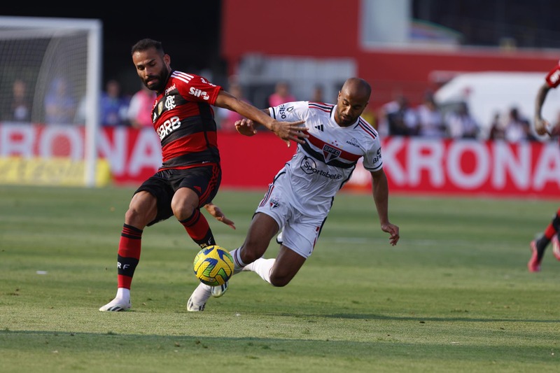 São Paulo bate Bahia pelo Brasileiro e zera chance de jogar Série B em 2024  > No Ataque