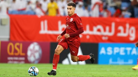 Philippe Coutinho foi o destaque do Al-Duhail em sua estreia (foto: Foto: Divulgação/Al-Duhail)