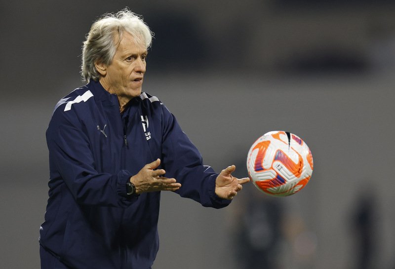 Jorge Jesus em jogo pelo Campeonato Saudita (foto: Foto: Francois Nel/Getty Images)