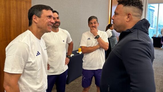 Zé Ricardo e Ronaldo (foto: Reprodução/Cruzeiro)