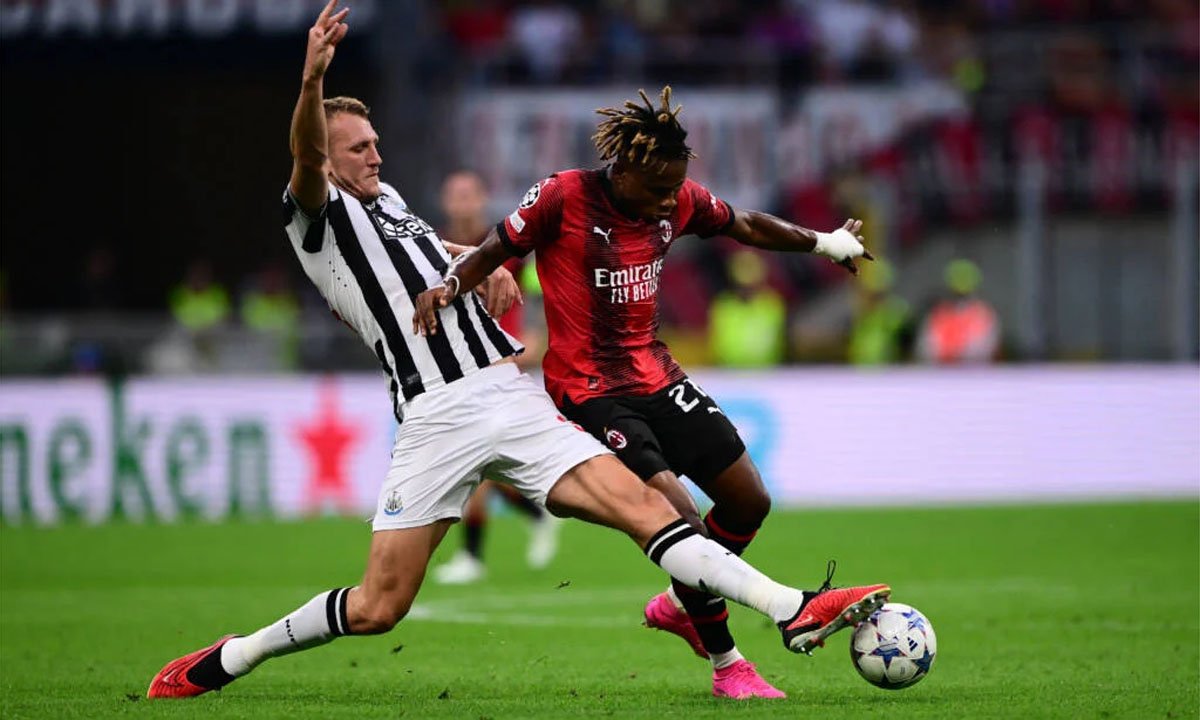 Milan e Newcastle empataram por 0 a 0 na Itália (foto: Marco Bertorello/AFP)