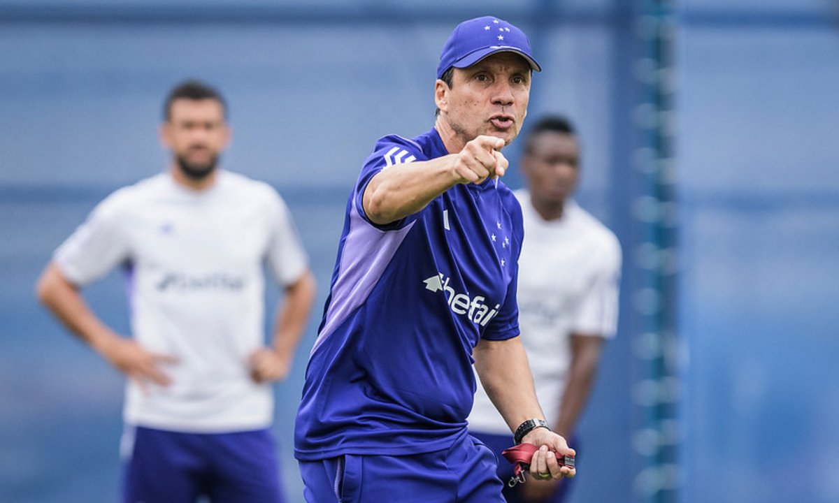Zé Ricardo em treino do Cruzeiro (foto: Gustavo Aleixo/Cruzeiro)