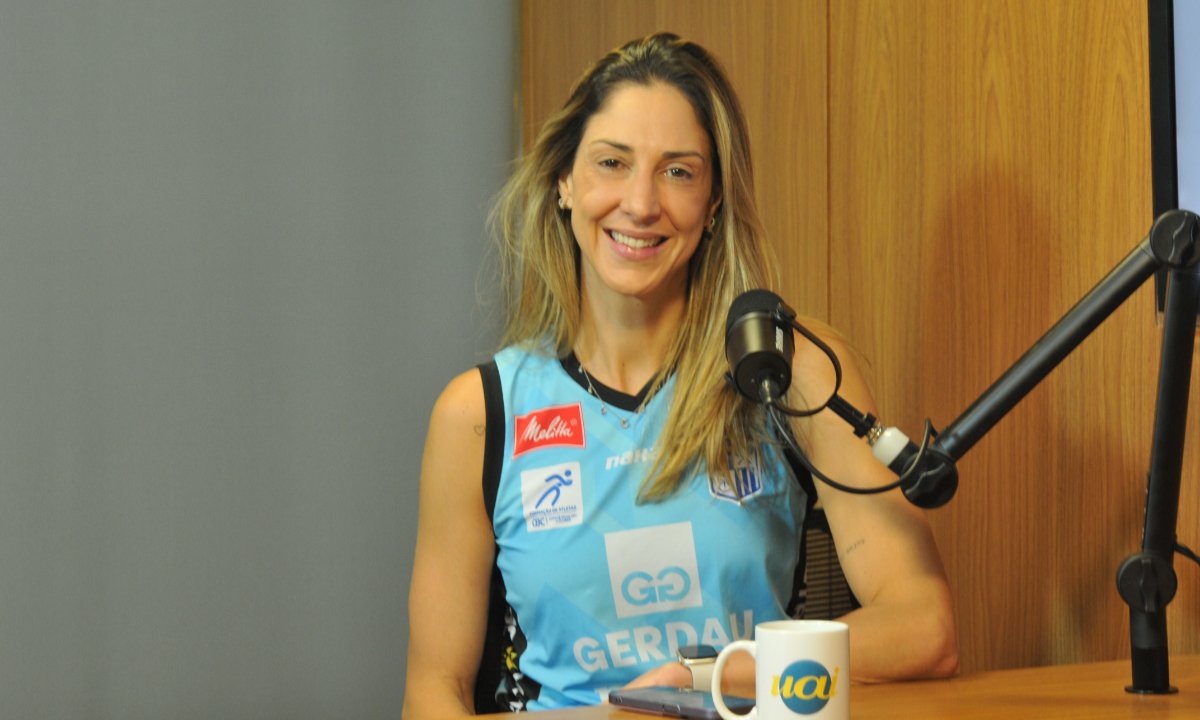 Carol Gattaz, central do Minas e da Seleção Brasileira (foto: Gladyston Rodrigues/EM/D.A Press)