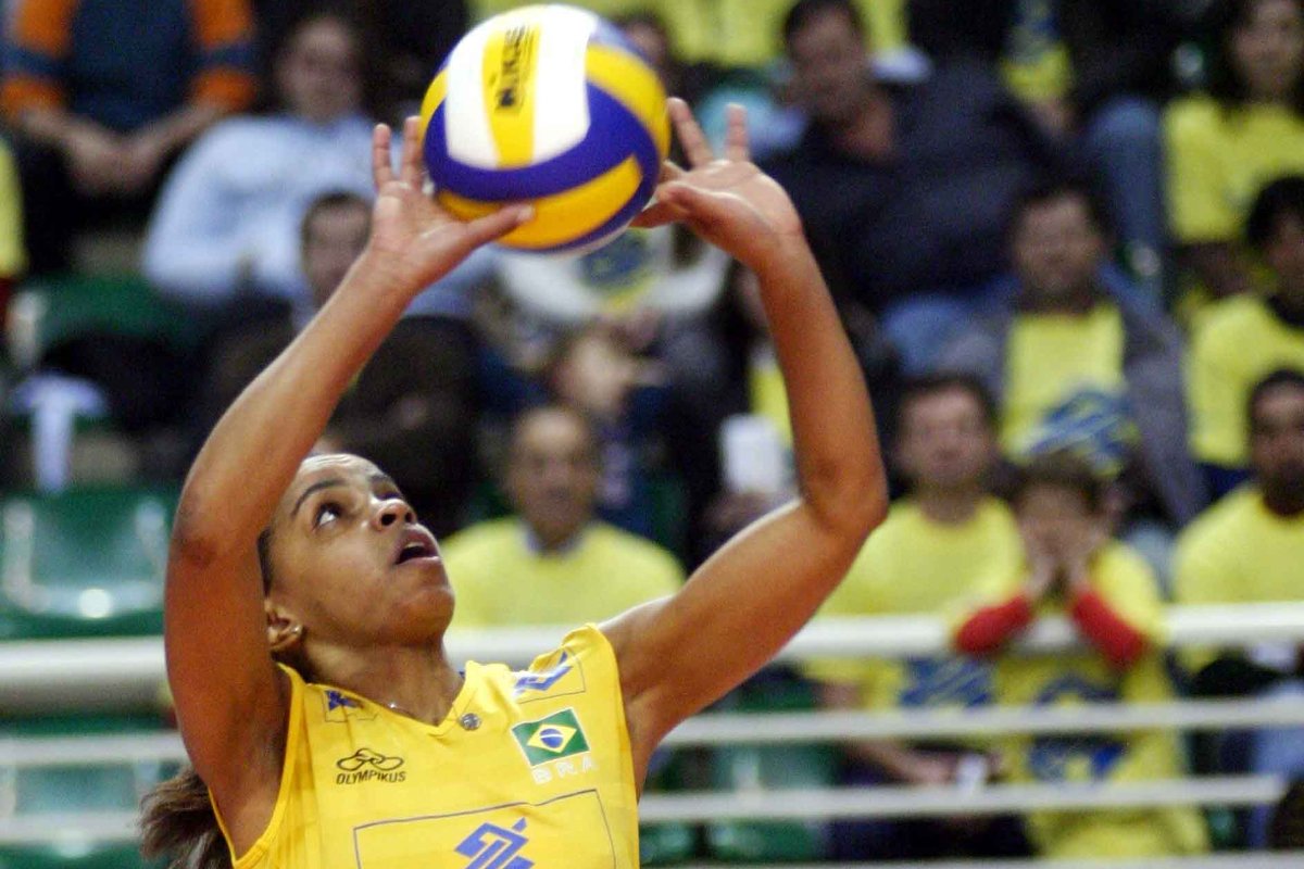 Fofão, ex-jogadora de vôlei (foto: Alexandre Arruda/CBV/Arquivo)