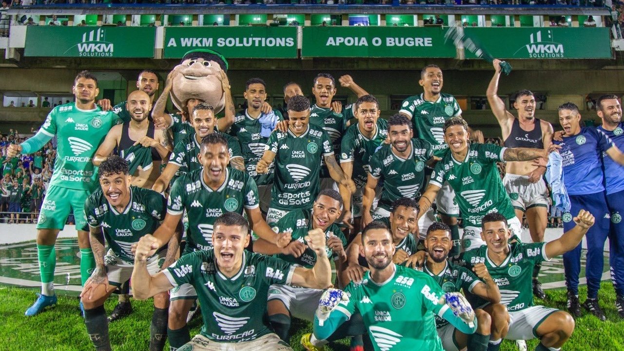 Guarani venceu a Ponte Preta na Série B (foto: Thomaz Marostegan/Guarani)