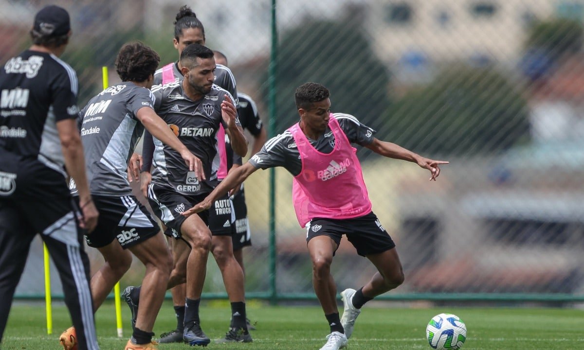 Jogadores do Atlético em treino na Cidade do Galo (foto: Pedro Souza/Atlético)