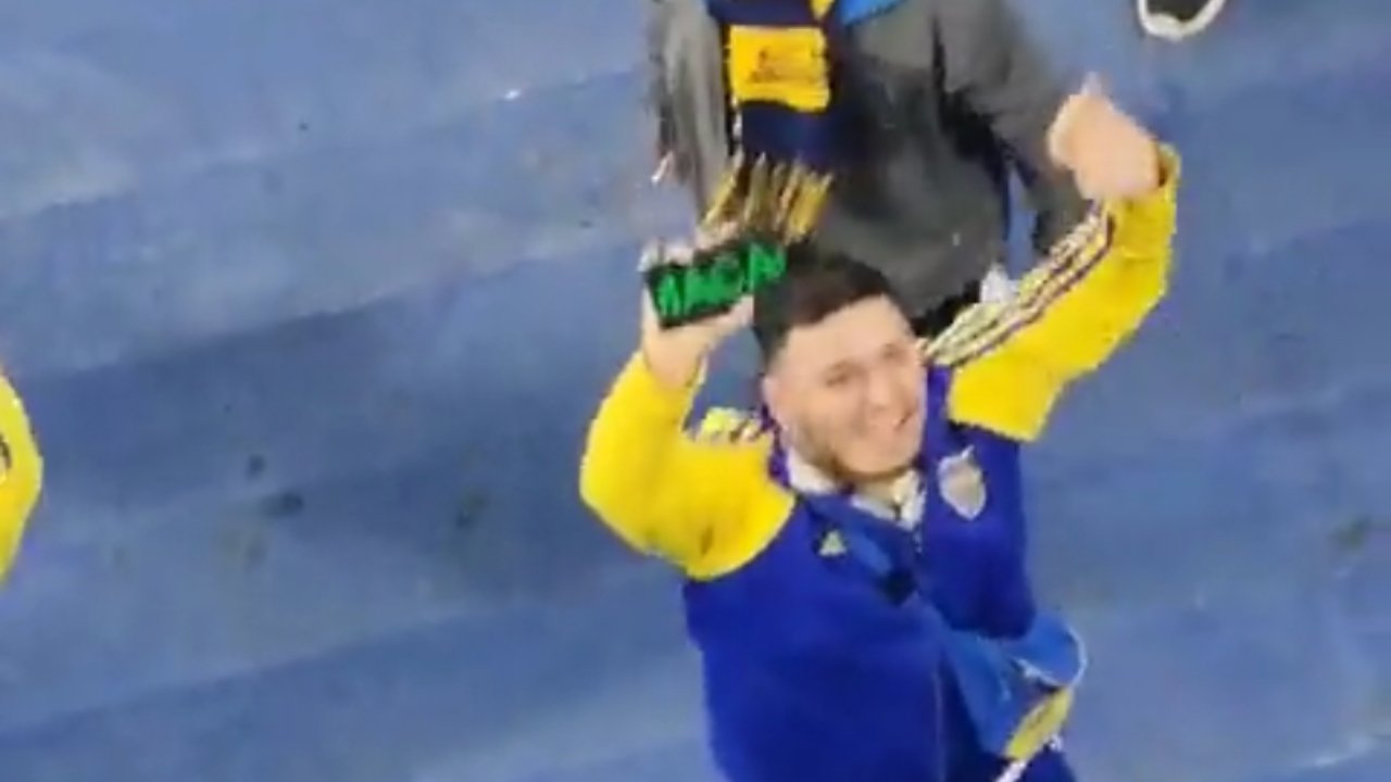 Atos racistas foram registrados antes do início do jogo (foto: Reprodução/Redes Sociais)