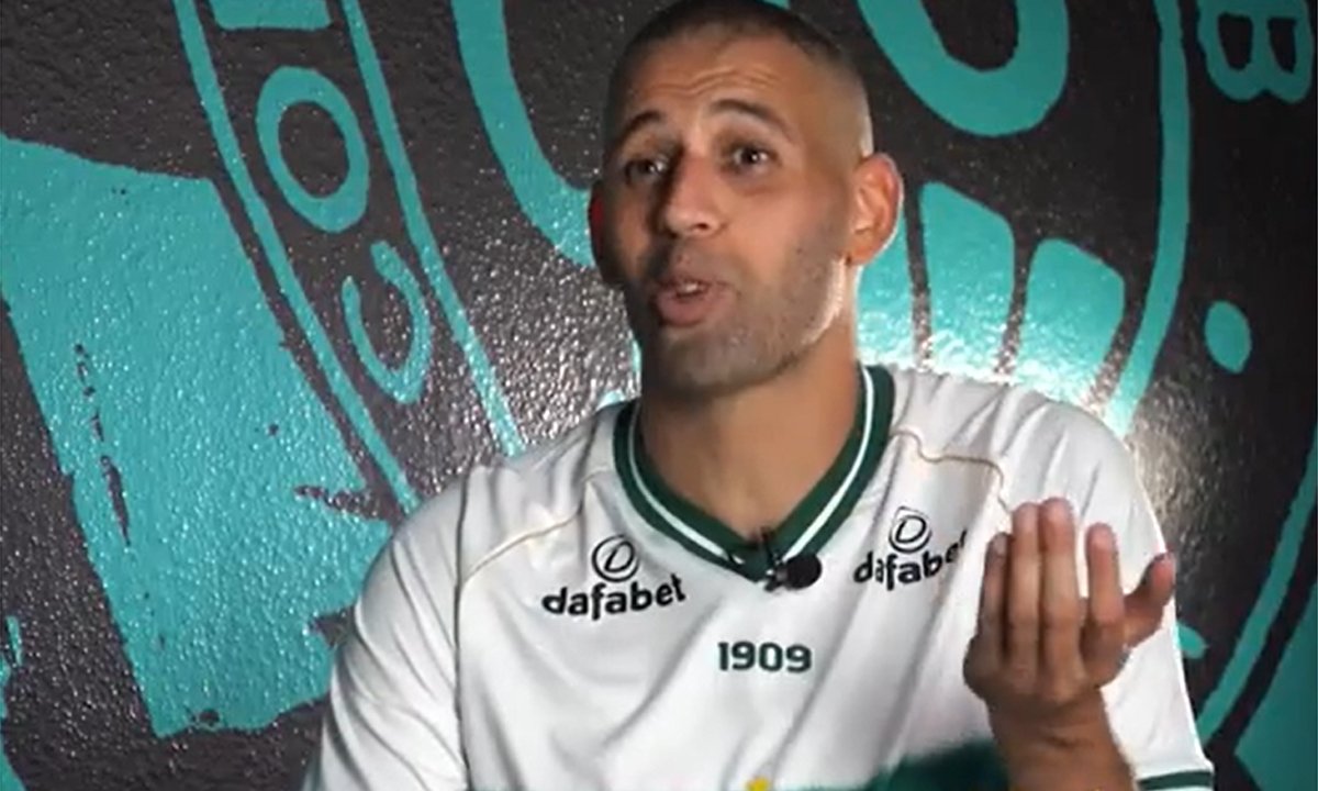Slimani, atacante do Coritiba (foto: Reprodução/TV Coxa/OneFootball)