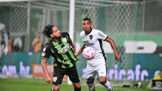 Benítez, meio-campista do América (foto: Alexandre Guzanshe/EM D.A Press)