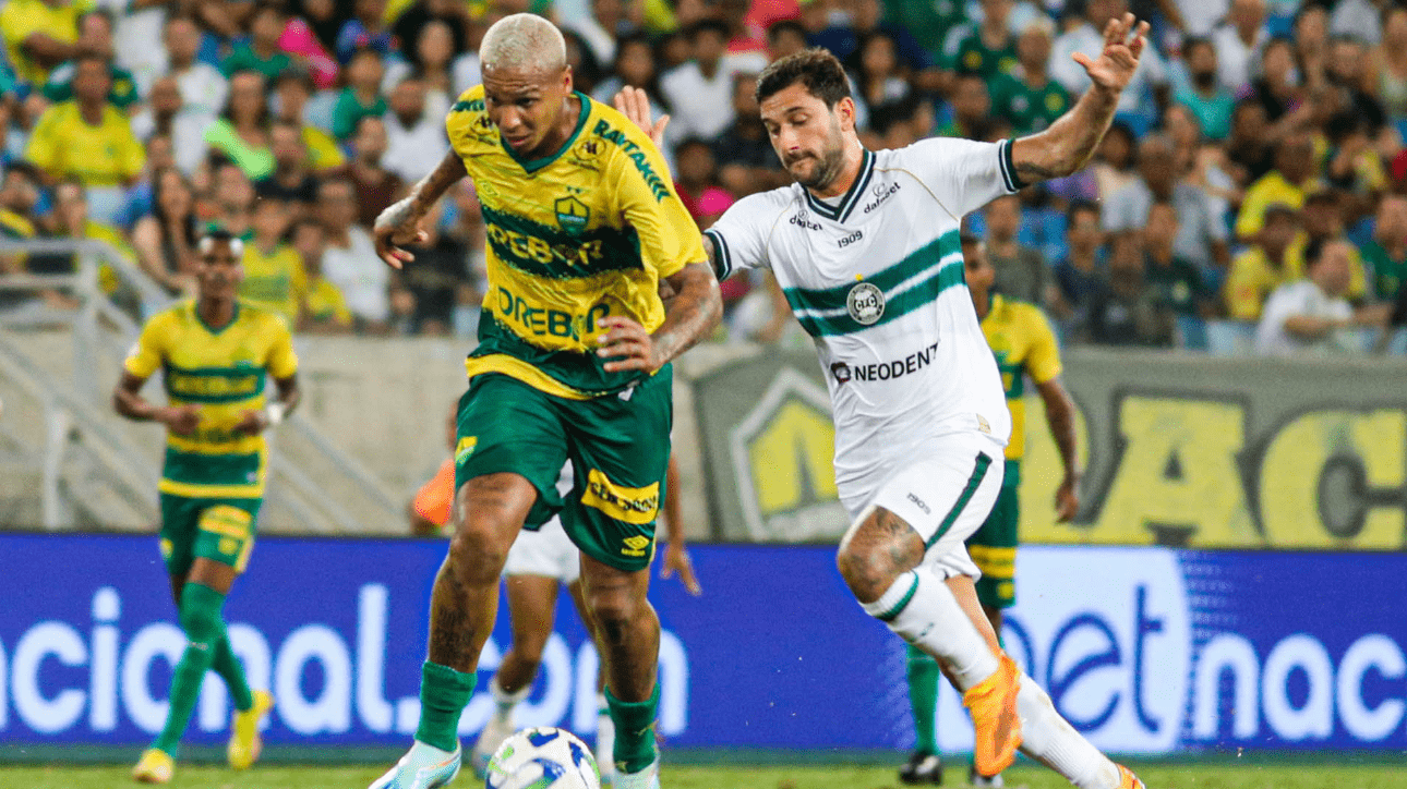 Coritiba Futebol Clube - Jogo entre Coritiba e Bahia, no estádio