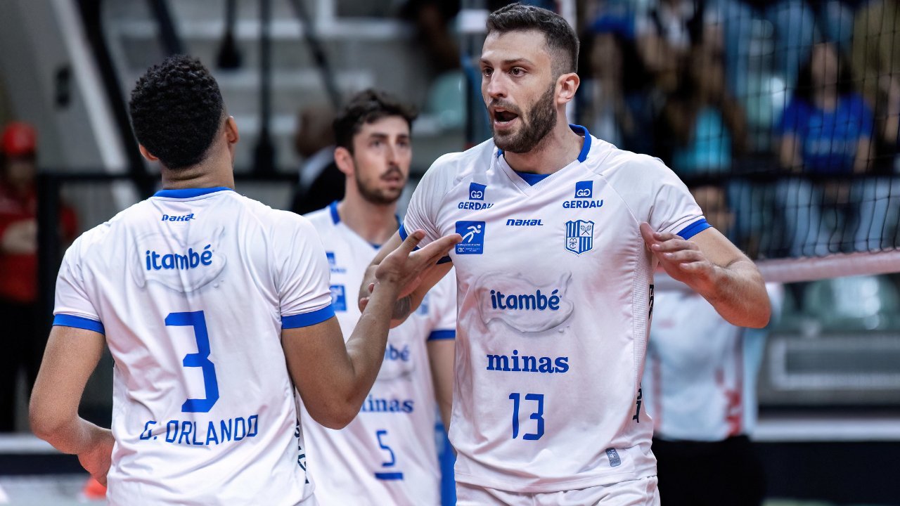 Minas comemorando (foto: Hedgard Moraes/MTC)