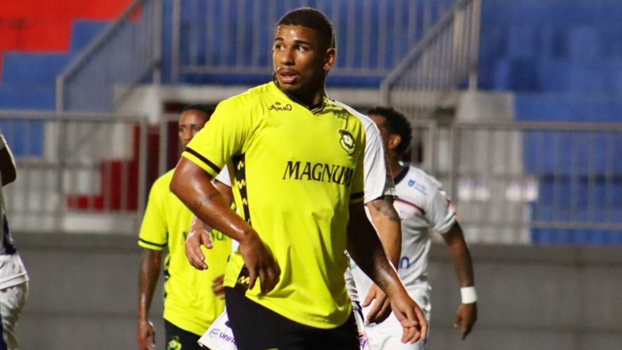 Felipe Diogo pelo São Bernardo (foto: Rafael Assunção e Gabriel Goto)