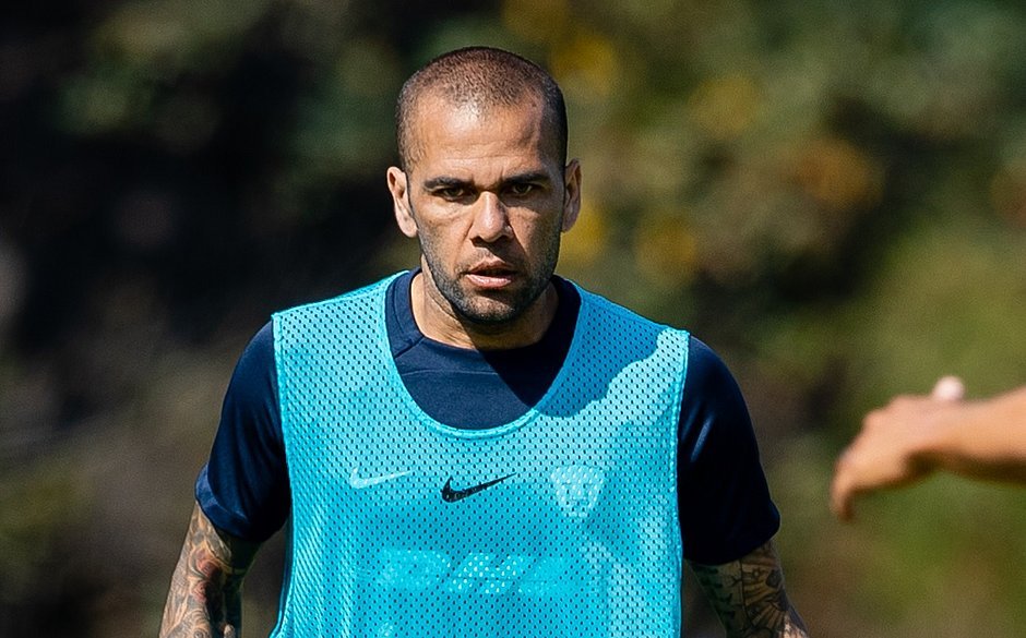 Dani Alves (foto: Divulgação/Pumas Mex)