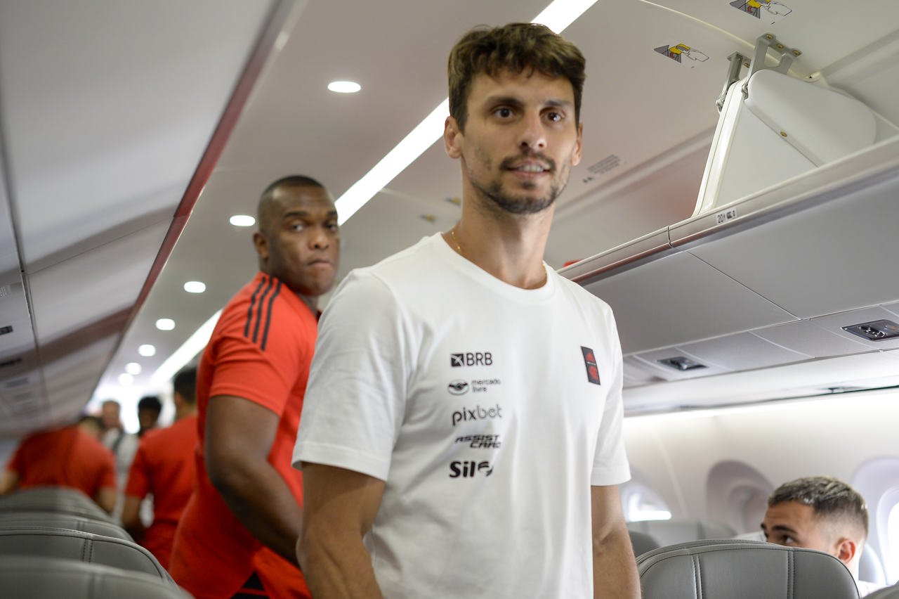 Rodrigo Caio, ex-Fla (foto: Marcelo Cortes / Flamengo)