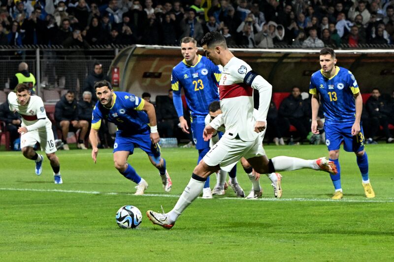 Sem Cristiano Ronaldo, Portugal goleia Luxemburgo nas Eliminatórias da  Eurocopa