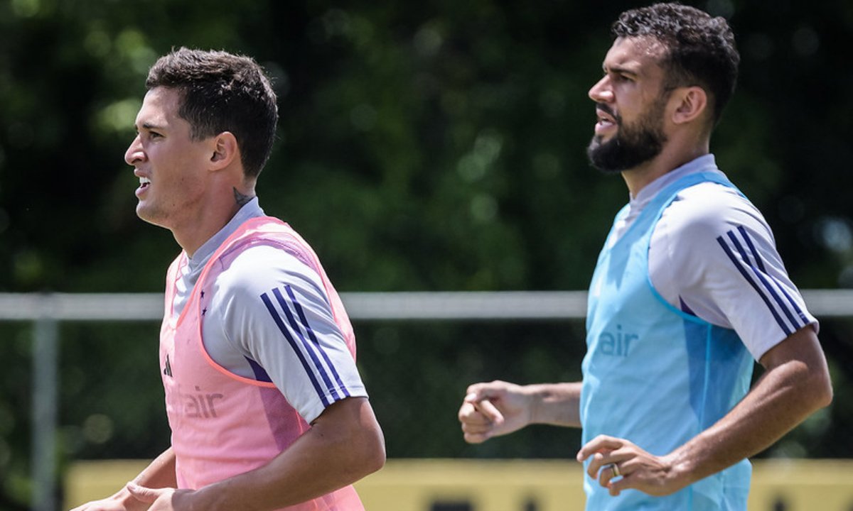 Mateus Vital (à esquerda) e Luciano Castán (à direita) (foto: Gustavo Aleixo/Cruzeiro)