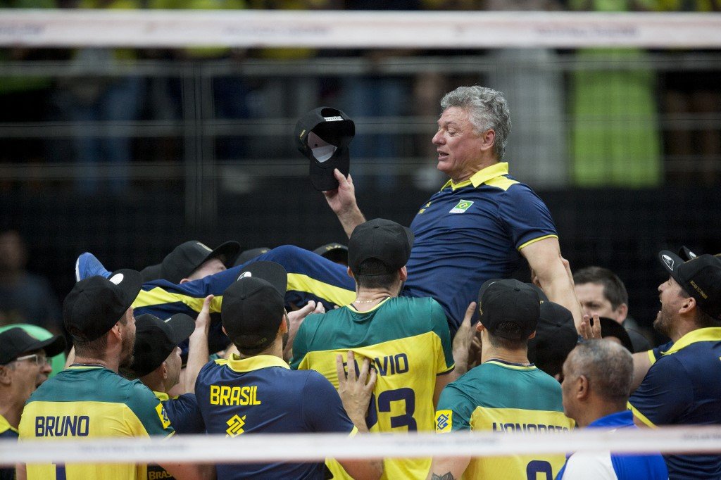 Renan Dal Zotto, agora ex-técnico da Seleção Brasileira Masculina de Vôlei (foto: Daniel Ramalho/AFP)