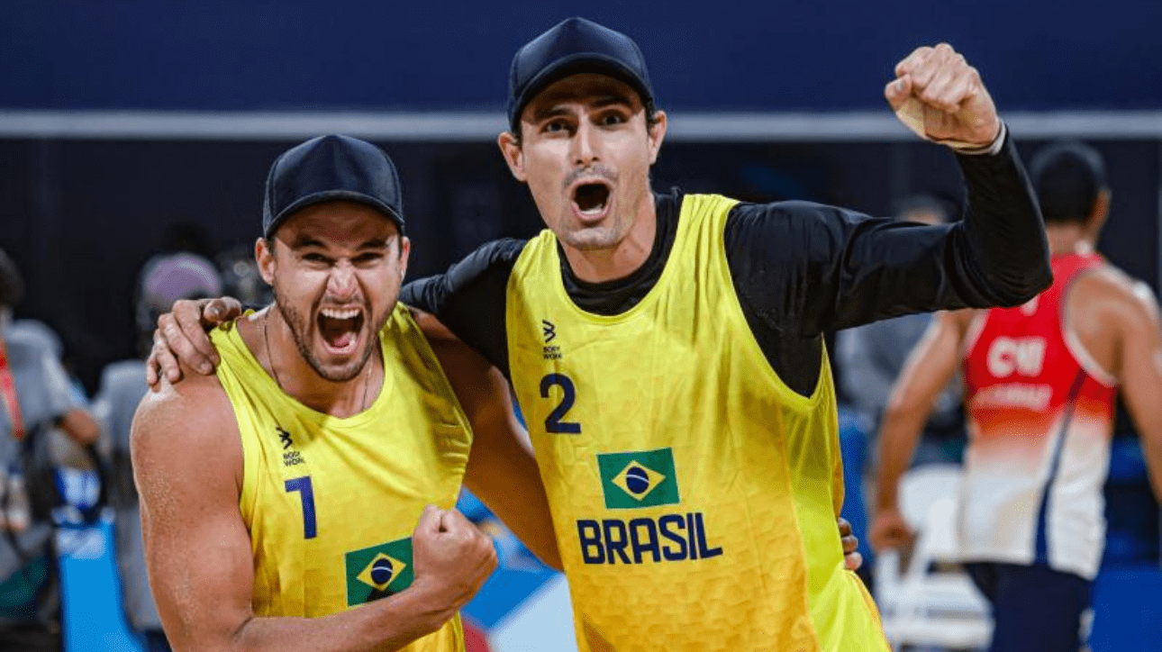 André e George, jogadores de vôlei de praia do Brasil (foto: Wander Roberto/COB)