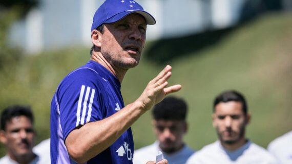 Zé Ricardo durante treino do Cruzeiro (foto: Gustavo Aleixo/Cruzeiro)