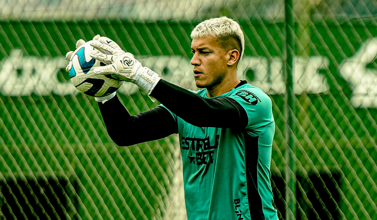 Goleiro do América, Aguerre - (foto: Mourão Panda/América)