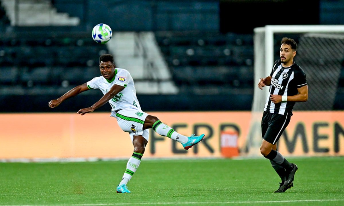 América em jogo pelo Brasileiro (foto: Mourão Panda/América)